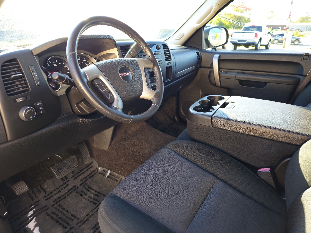 GMC Sierra 1500 4WD Crew Cab 143.5" SLE 2010