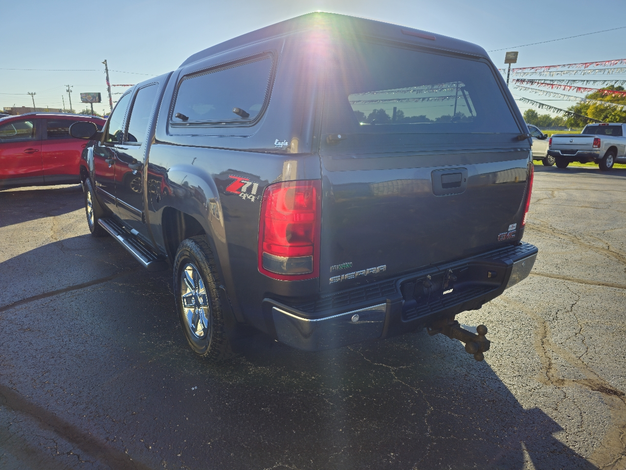 GMC Sierra 1500 4WD Crew Cab 143.5" SLE 2010