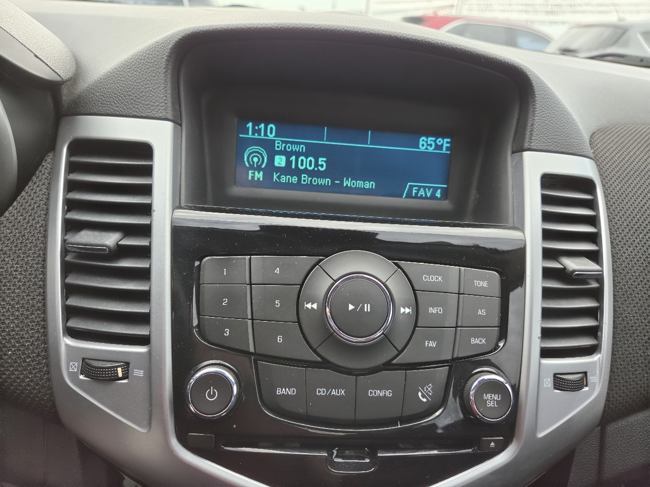 Chevrolet Cruze 4dr Sdn LT w/1LT 2012