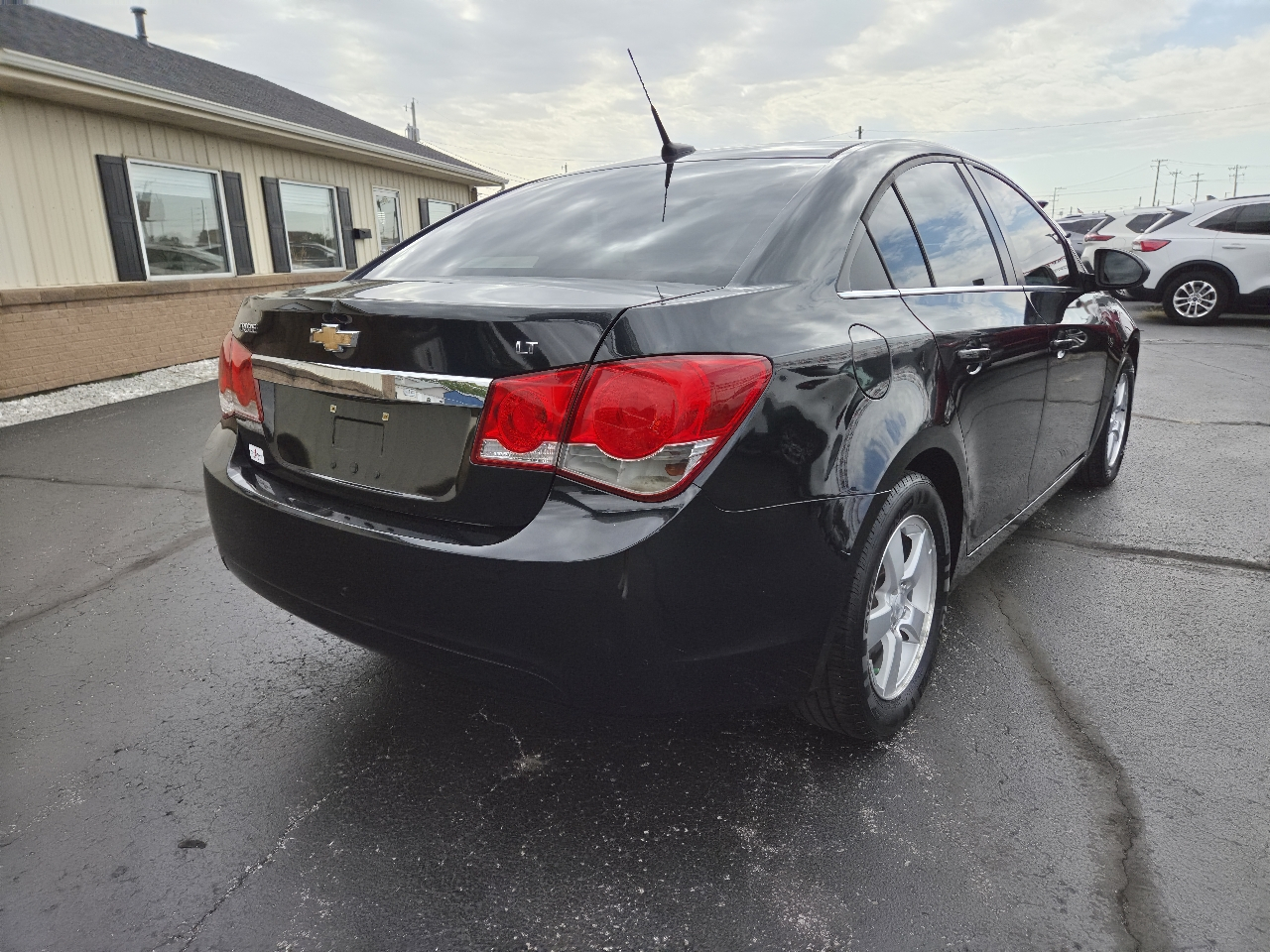 Chevrolet Cruze 4dr Sdn LT w/1LT 2012