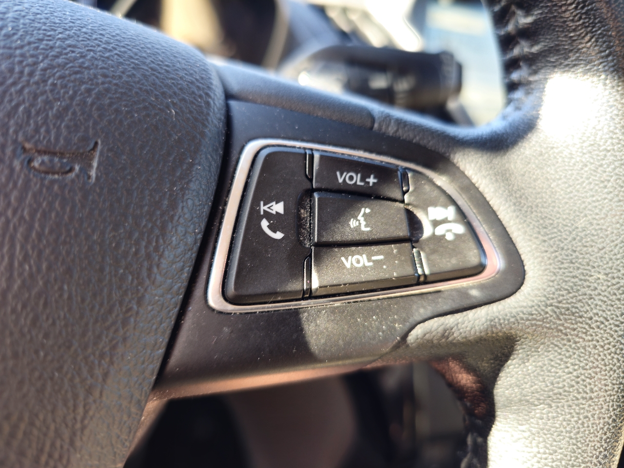 Ford Escape Titanium 4WD 2017