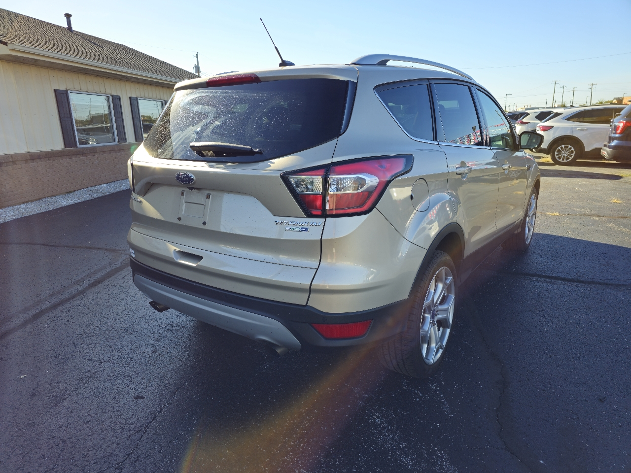 Ford Escape Titanium 4WD 2017