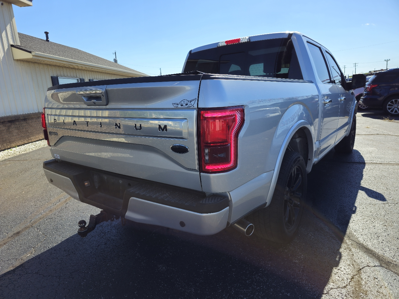 Ford F-150 4WD SuperCrew 145" XLT 2015