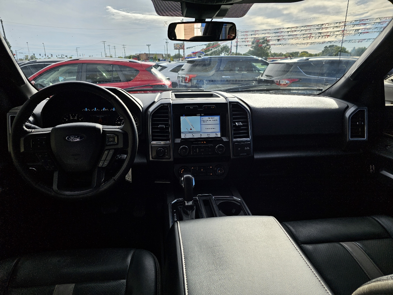 Ford F-150 4WD SuperCrew 145" XLT 2019