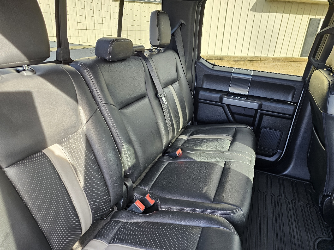 Ford F-150 4WD SuperCrew 145" XLT 2019