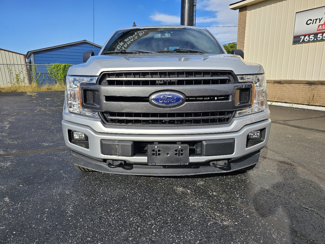 Ford F-150 4WD SuperCrew 145" XLT 2019