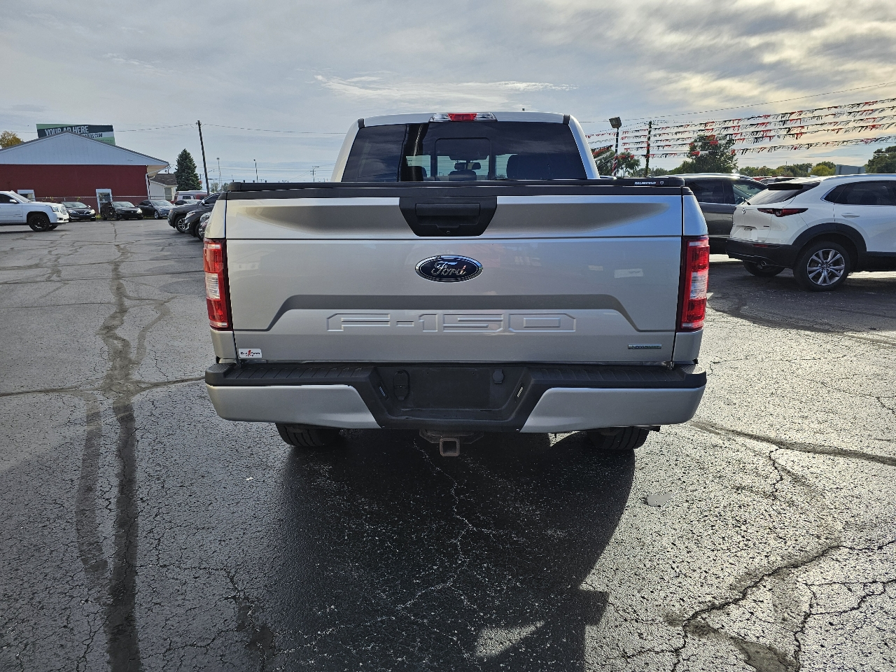 Ford F-150 4WD SuperCrew 145" XLT 2019