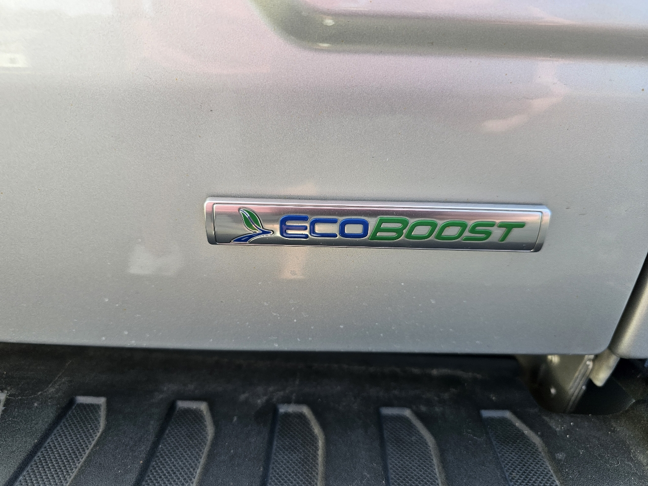 Ford F-150 4WD SuperCrew 145" XLT 2019