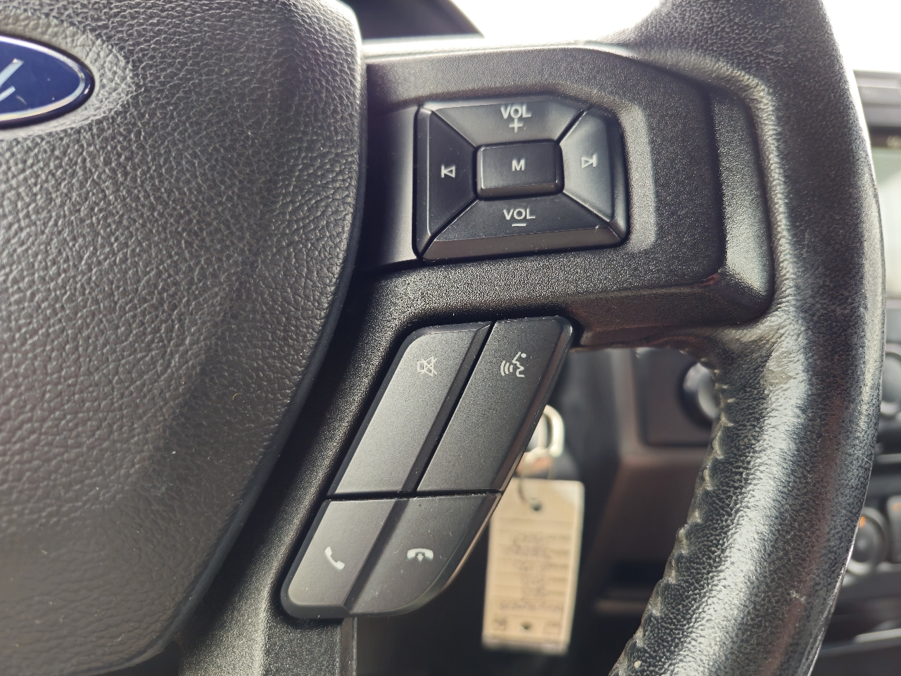 Ford F-150 4WD SuperCrew 145" XLT 2018