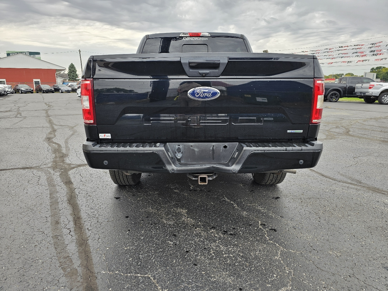 Ford F-150 4WD SuperCrew 145" XLT 2018