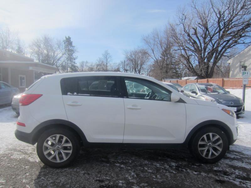 Kia Sportage LX FWD 2016