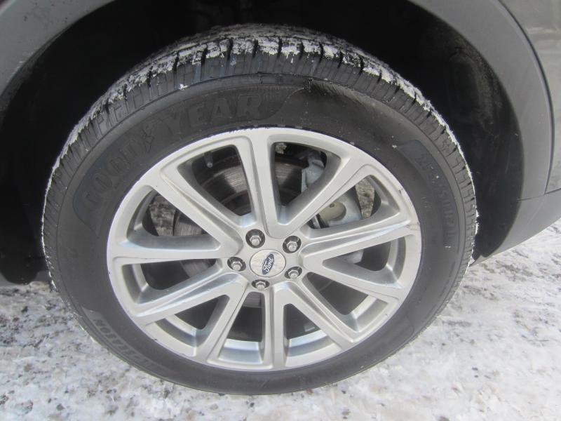 Ford Explorer Limited 4WD 2016