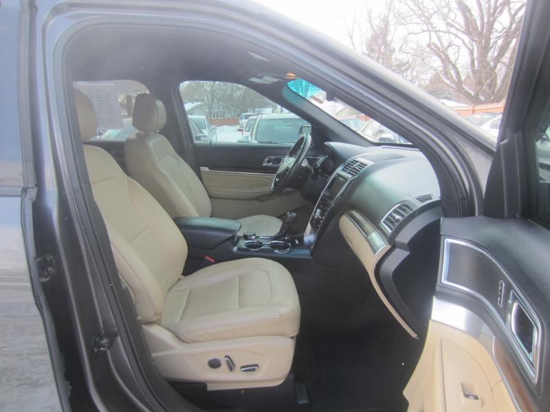 Ford Explorer Limited 4WD 2016