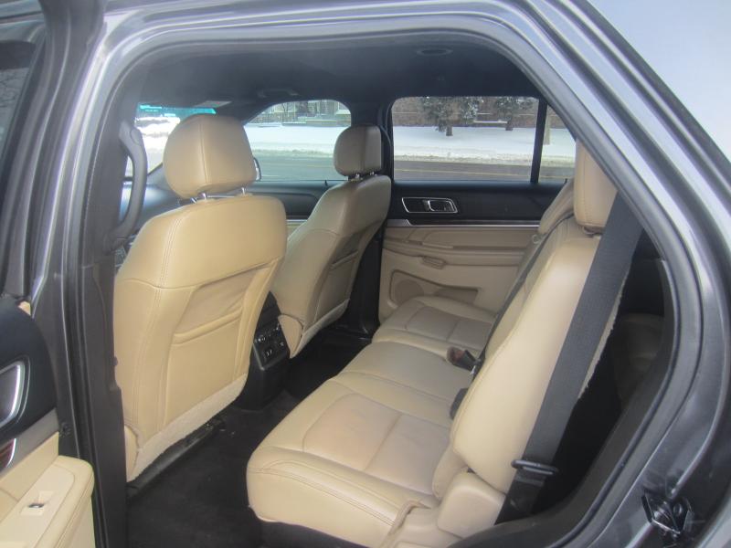 Ford Explorer Limited 4WD 2016