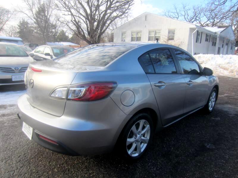 Mazda MAZDA3 i Touring 4-door 2011