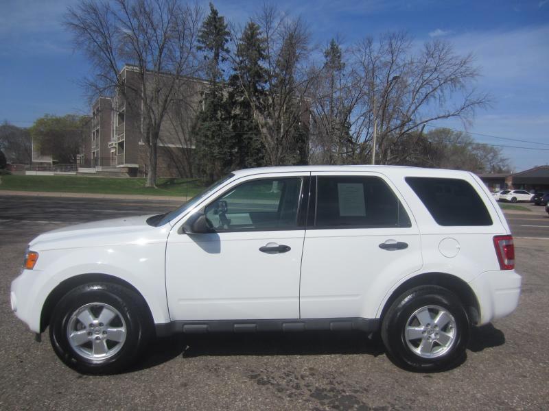 Ford Escape XLS FWD 2011