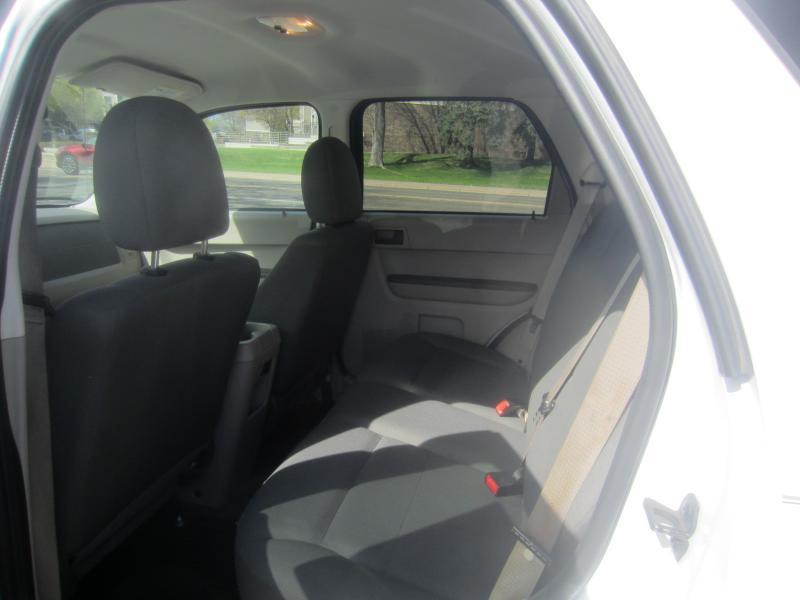 Ford Escape XLS FWD 2011