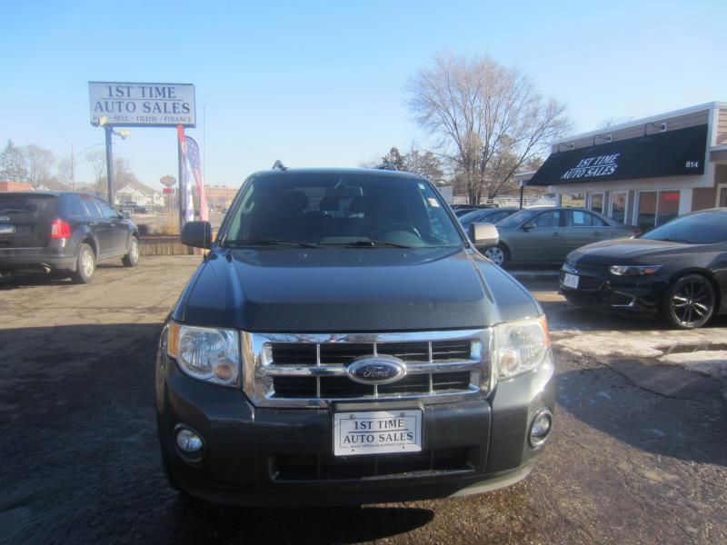 Ford Escape XLT FWD I4 2009