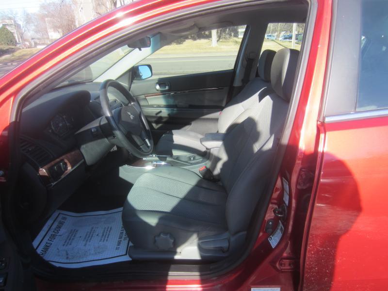 Mitsubishi Galant ES 2011