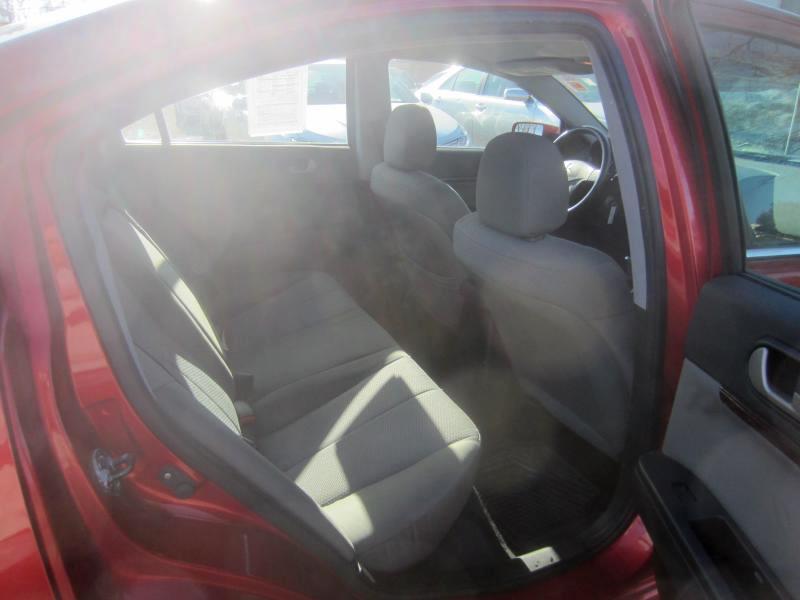 Mitsubishi Galant ES 2011