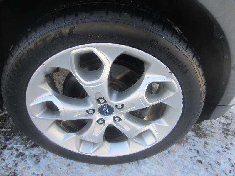 Ford Escape Titanium 4WD 2013