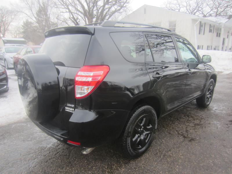 Toyota RAV4 Base I4 4WD 2010