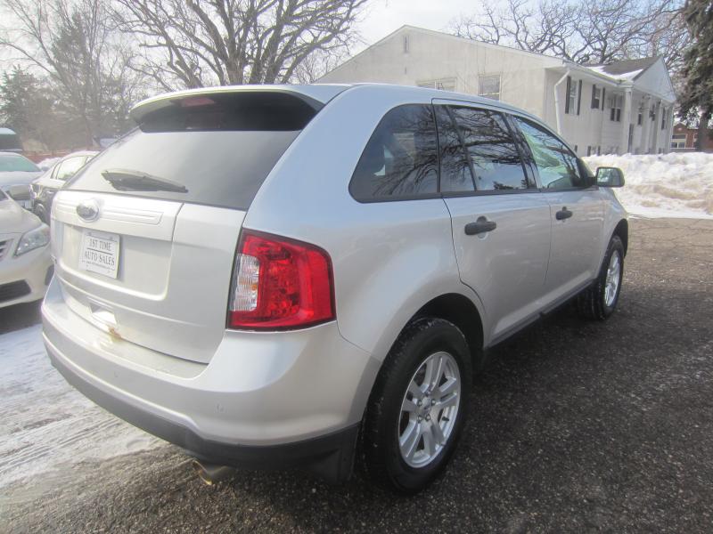Ford Edge SE FWD 2012