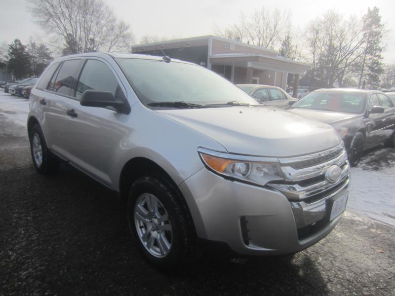 Ford Edge SE FWD 2012