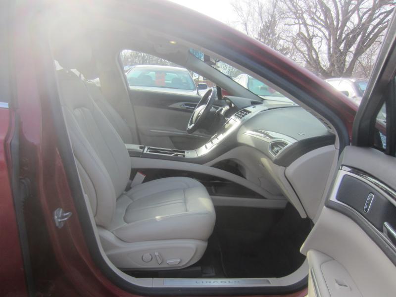 Lincoln MKZ Hybrid Sedan 2016