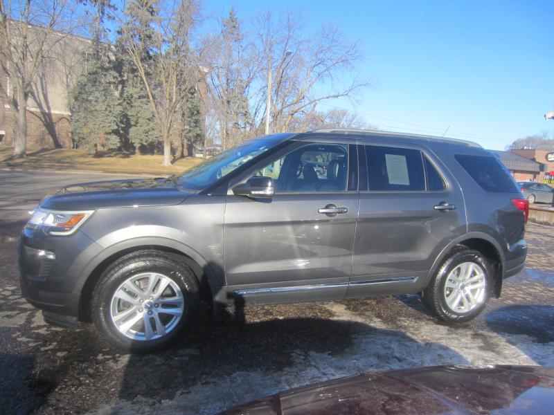 Ford Explorer XLT 4WD 2018