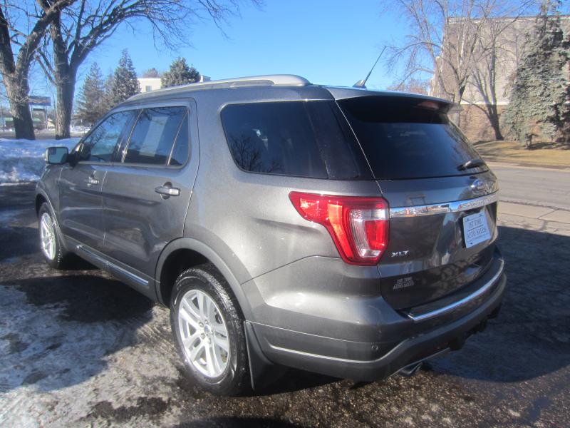 Ford Explorer XLT 4WD 2018
