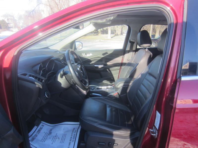 Ford Escape Titanium 4WD 2016