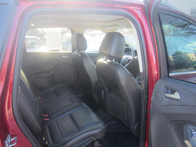 Ford Escape Titanium 4WD 2016