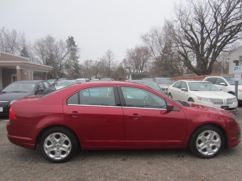 Ford Fusion SE 2010