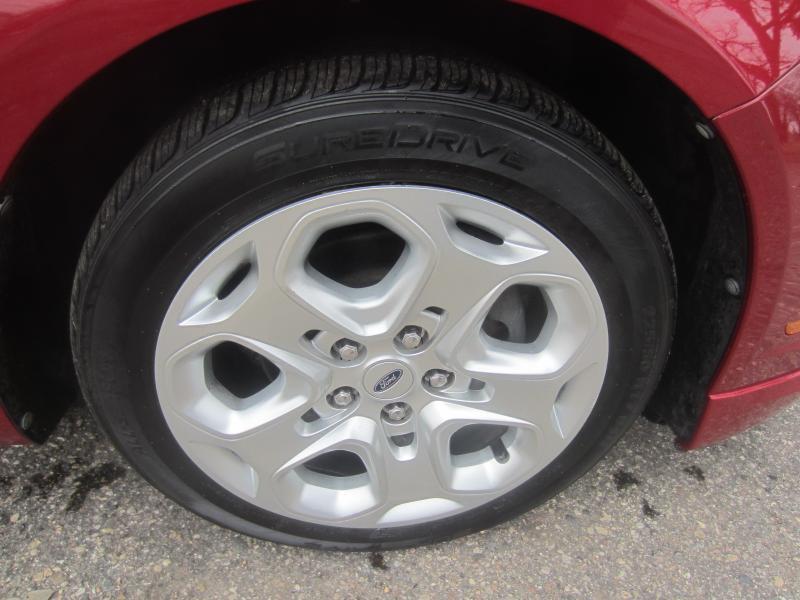Ford Fusion SE 2010