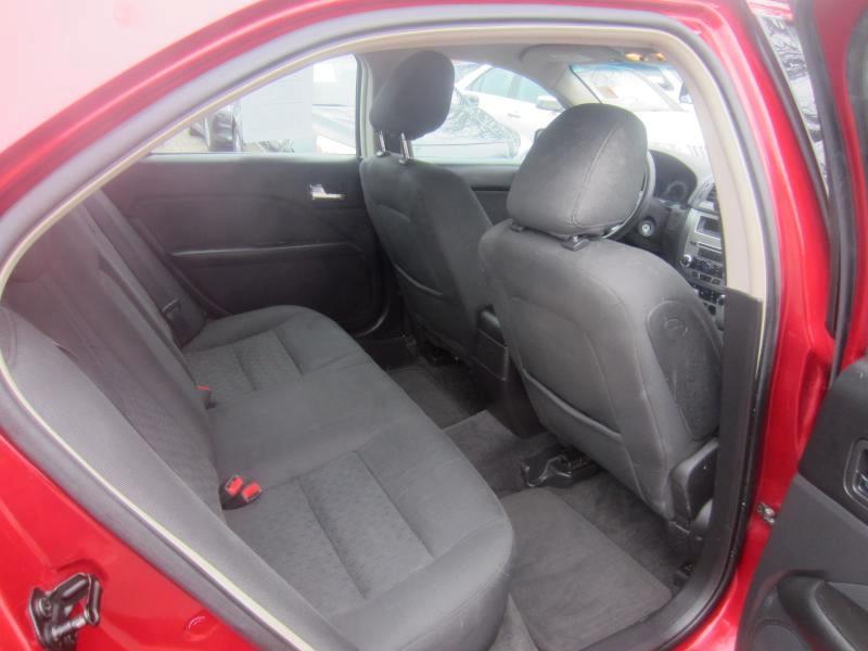 Ford Fusion SE 2010