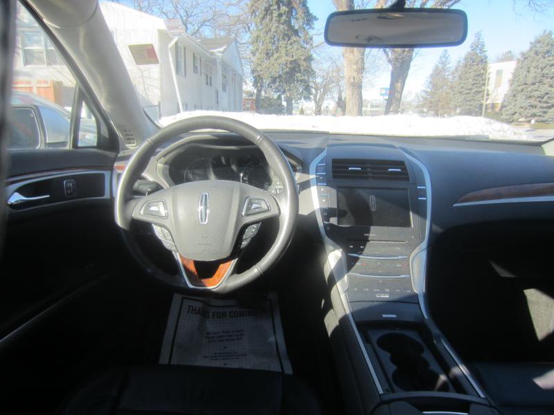 Lincoln MKZ FWD 2013