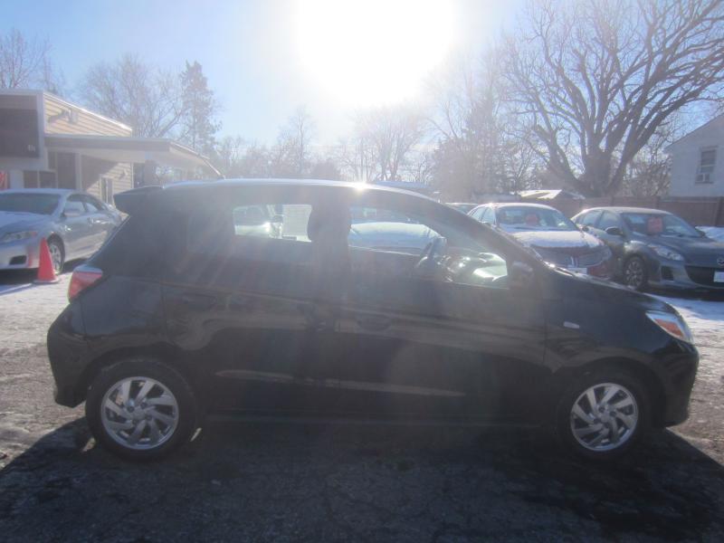 Mitsubishi Mirage ES 5M 2021