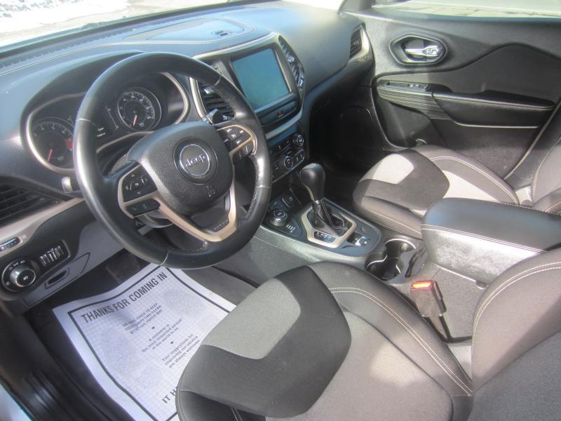 Jeep Cherokee Latitude 4WD 2014