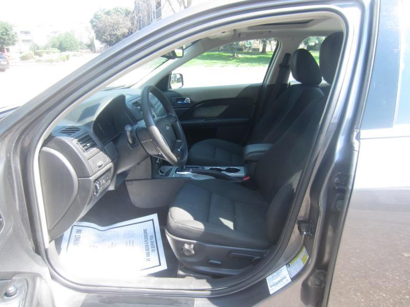Ford Fusion SE 2010