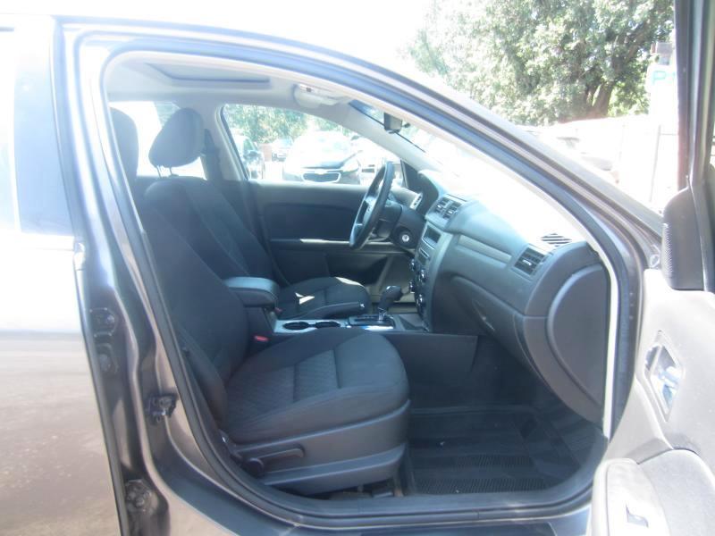 Ford Fusion SE 2010