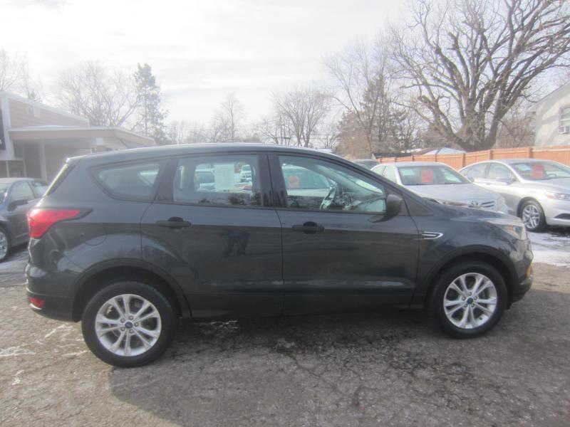 Ford Escape S FWD 2019