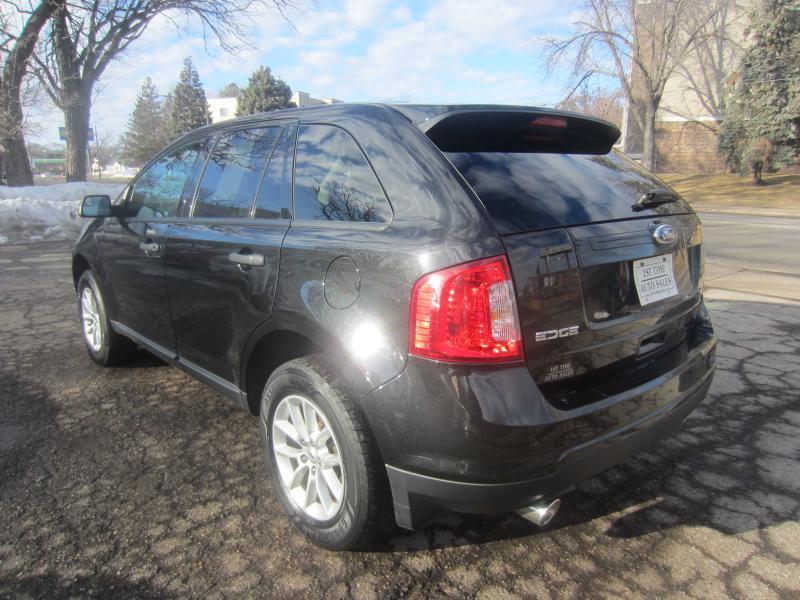 Ford Edge SE FWD 2013