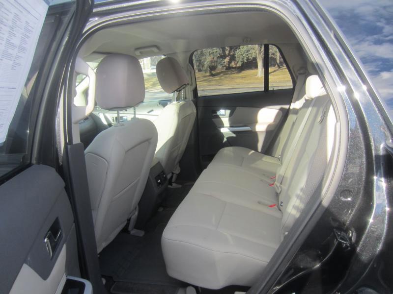 Ford Edge SE FWD 2013