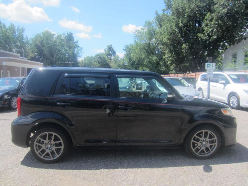 Scion xB 5dr Wgn Auto (Natl) 2011