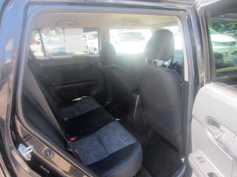 Scion xB 5dr Wgn Auto (Natl) 2011