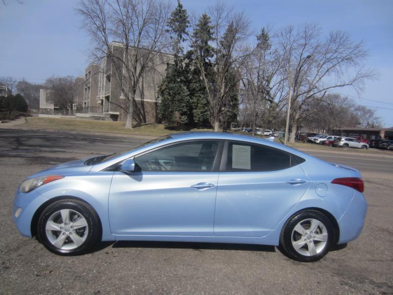 Hyundai Elantra GLS A/T 2012