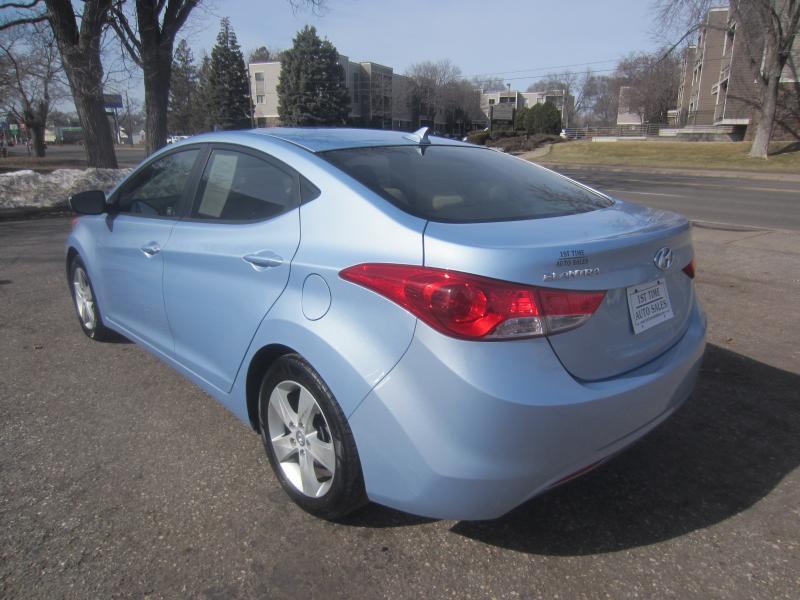 Hyundai Elantra GLS A/T 2012