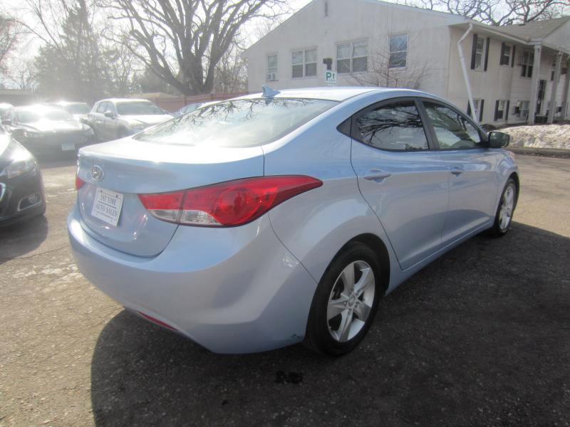 Hyundai Elantra GLS A/T 2012