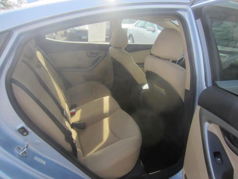 Hyundai Elantra GLS A/T 2012